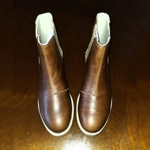 caterpillar matilda chelsea boots